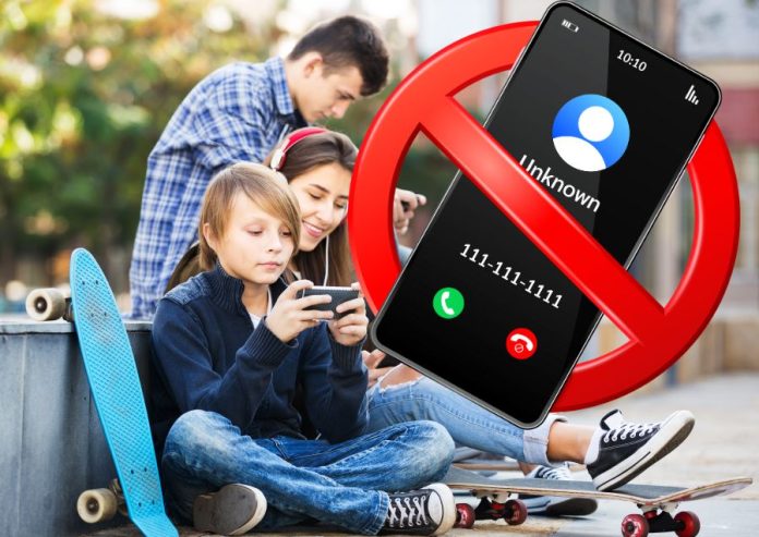 Andalucía restringirá por completo el uso de teléfonos móviles hasta Segundo de la ESO inclusive